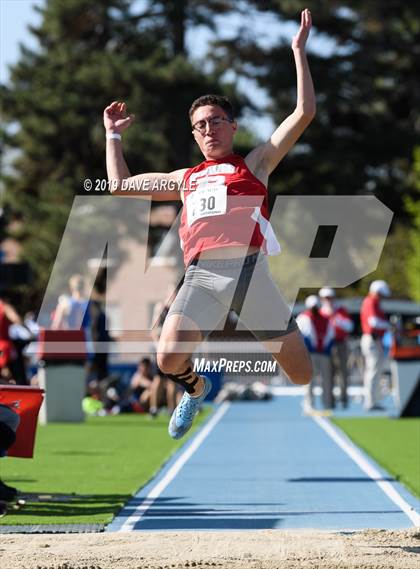 Thumbnail 2 in BYU Invitational photogallery.