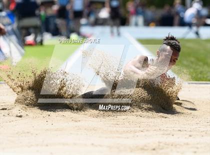 Thumbnail 1 in BYU Invitational photogallery.