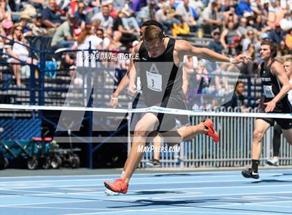 Thumbnail 2 in BYU Invitational photogallery.