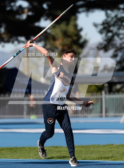 Thumbnail 3 in BYU Invitational photogallery.