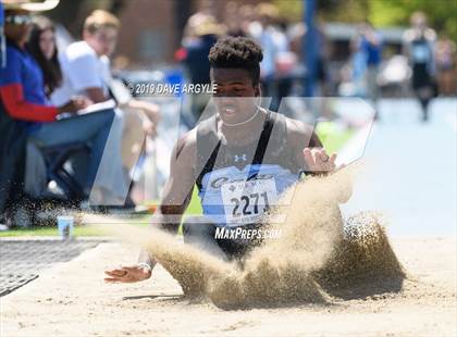 Thumbnail 1 in BYU Invitational photogallery.