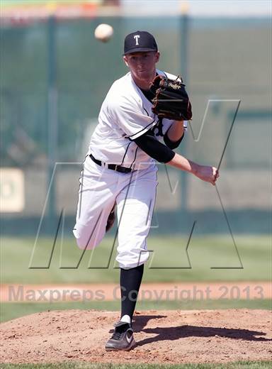 null - Photo 01