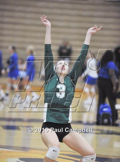 Thumbnail 1 in Gilbert vs Sunnyslope (Gilbert Invitational) photogallery.