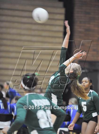 Thumbnail 1 in Gilbert vs Sunnyslope (Gilbert Invitational) photogallery.