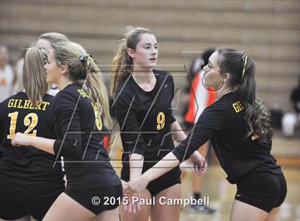 Thumbnail 2 in Gilbert vs Sunnyslope (Gilbert Invitational) photogallery.