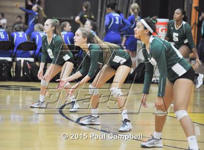 Thumbnail 2 in Gilbert vs Sunnyslope (Gilbert Invitational) photogallery.