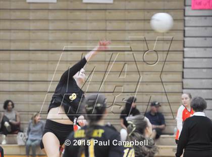 Thumbnail 3 in Gilbert vs Sunnyslope (Gilbert Invitational) photogallery.