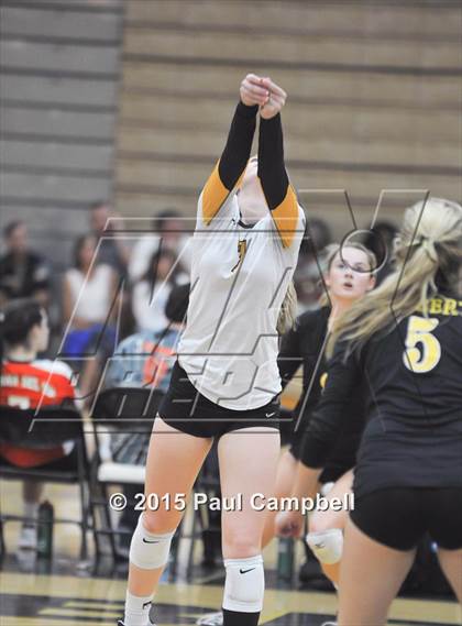 Thumbnail 1 in Gilbert vs Sunnyslope (Gilbert Invitational) photogallery.