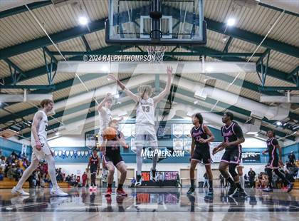 Thumbnail 3 in Woodcreek vs. Lincoln (Sheldon's Block Party Showcase) photogallery.