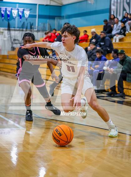 Thumbnail 3 in Woodcreek vs. Lincoln (Sheldon's Block Party Showcase) photogallery.