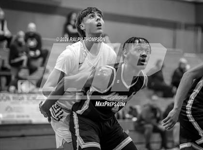 Thumbnail 3 in Woodcreek vs. Lincoln (Sheldon's Block Party Showcase) photogallery.