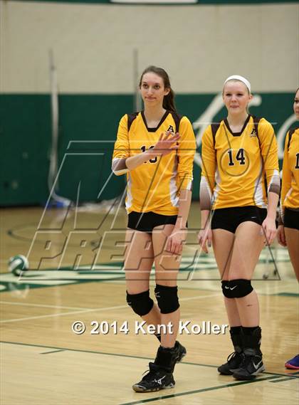 Thumbnail 3 in Adams vs. Stoney Creek photogallery.