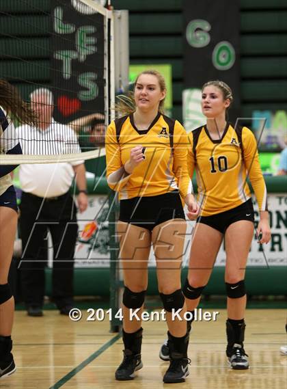 Thumbnail 2 in Adams vs. Stoney Creek photogallery.