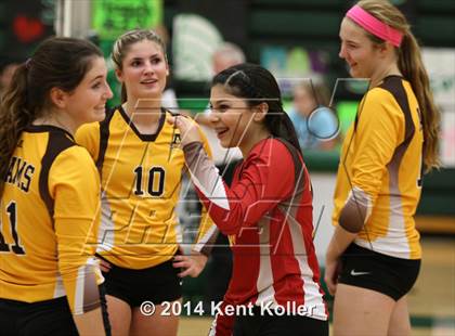 Thumbnail 1 in Adams vs. Stoney Creek photogallery.