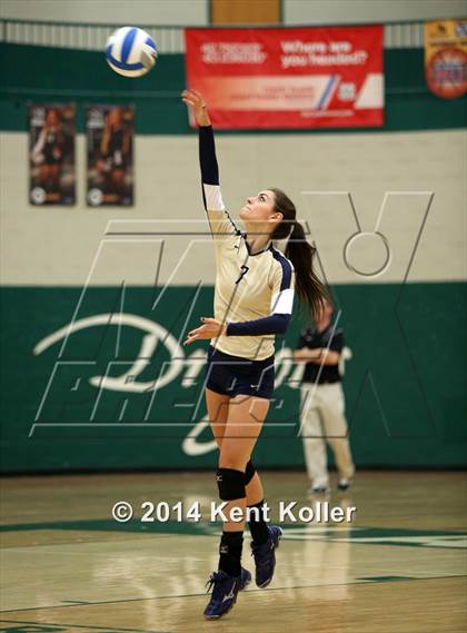 Thumbnail 1 in Adams vs. Stoney Creek photogallery.
