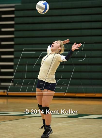 Thumbnail 1 in Adams vs. Stoney Creek photogallery.