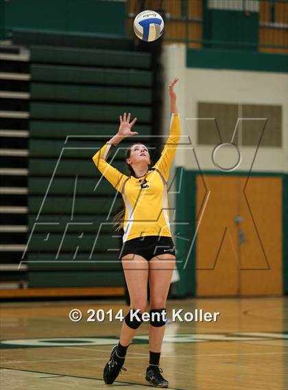 Thumbnail 1 in Adams vs. Stoney Creek photogallery.