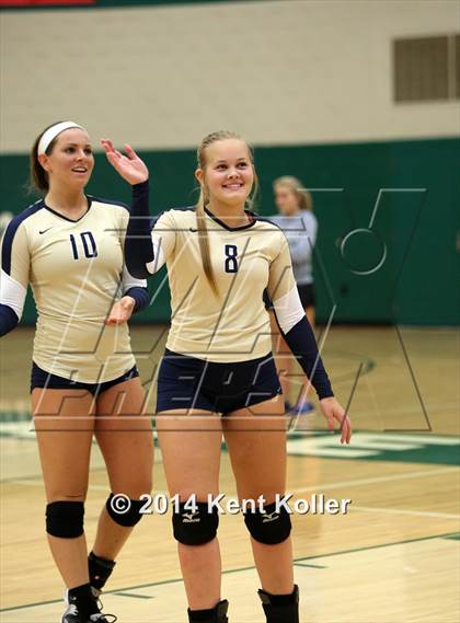 Thumbnail 1 in Adams vs. Stoney Creek photogallery.