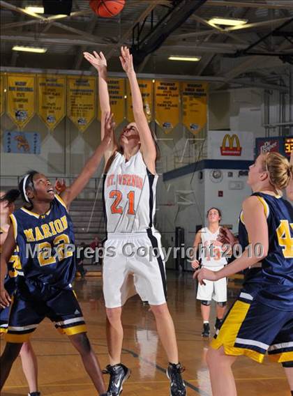 Thumbnail 3 in Mt. Vernon vs Marion (Regional Playoffs) photogallery.