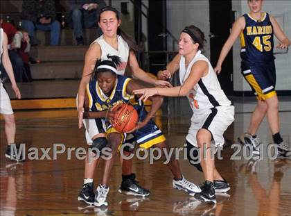 Thumbnail 3 in Mt. Vernon vs Marion (Regional Playoffs) photogallery.