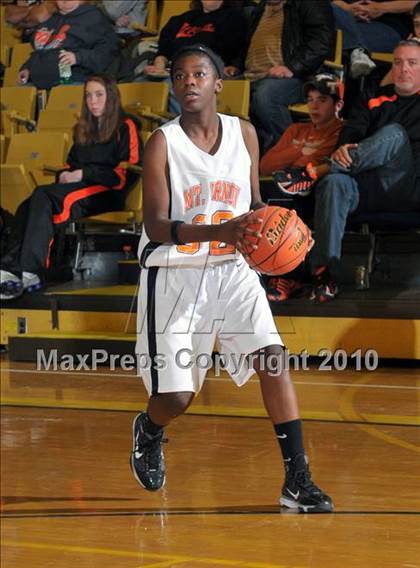 Thumbnail 1 in Mt. Vernon vs Marion (Regional Playoffs) photogallery.