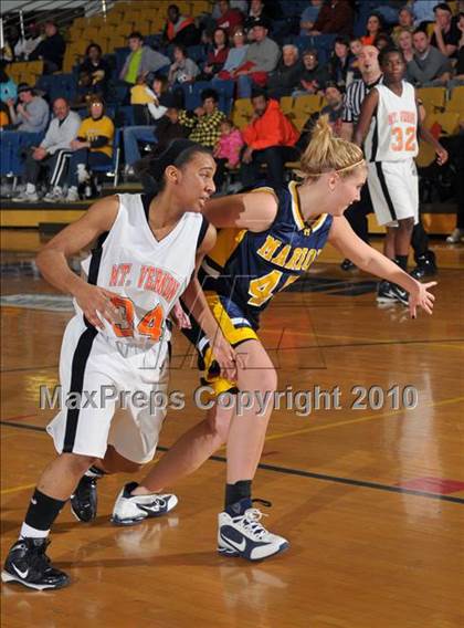 Thumbnail 2 in Mt. Vernon vs Marion (Regional Playoffs) photogallery.