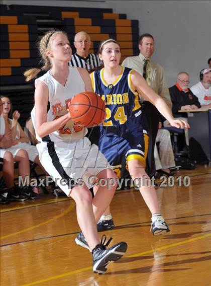 Thumbnail 1 in Mt. Vernon vs Marion (Regional Playoffs) photogallery.