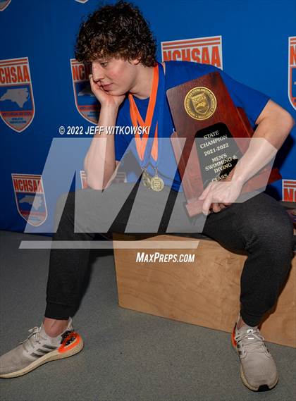 Thumbnail 3 in NCHSAA 1A/2A State Championship photogallery.