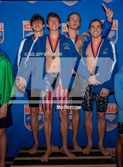 Thumbnail 2 in NCHSAA 1A/2A State Championship photogallery.
