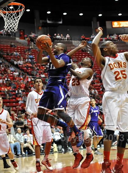 Thumbnail 2 in Cathedral Catholic vs. St. Augustine (CIF SDS D3 Final) photogallery.