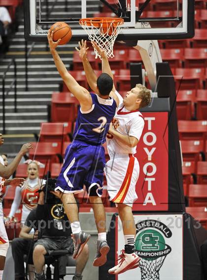 Thumbnail 2 in Cathedral Catholic vs. St. Augustine (CIF SDS D3 Final) photogallery.