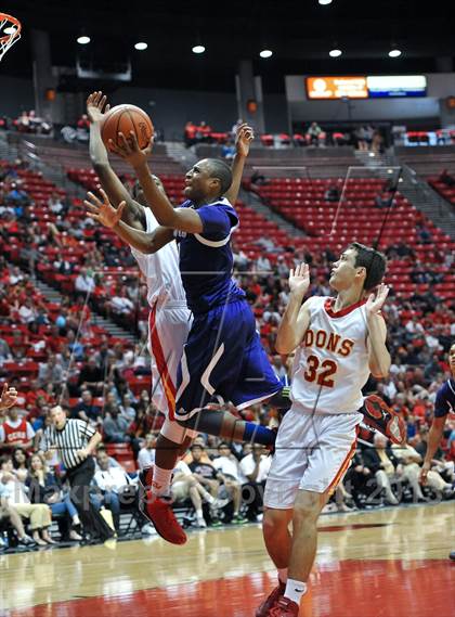 Thumbnail 3 in Cathedral Catholic vs. St. Augustine (CIF SDS D3 Final) photogallery.