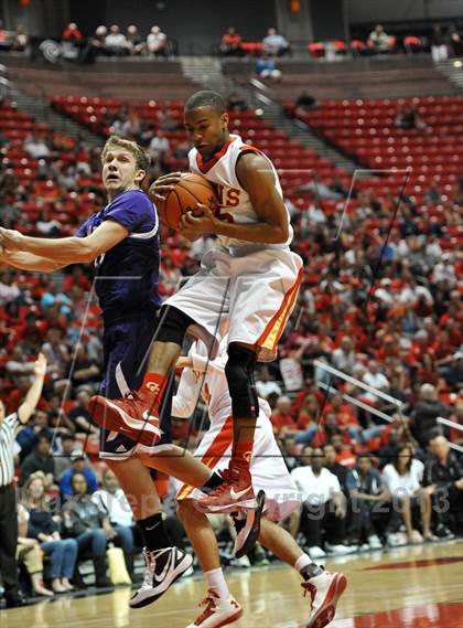 Thumbnail 3 in Cathedral Catholic vs. St. Augustine (CIF SDS D3 Final) photogallery.