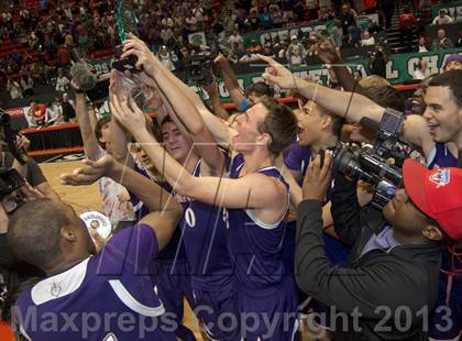 Thumbnail 2 in Cathedral Catholic vs. St. Augustine (CIF SDS D3 Final) photogallery.