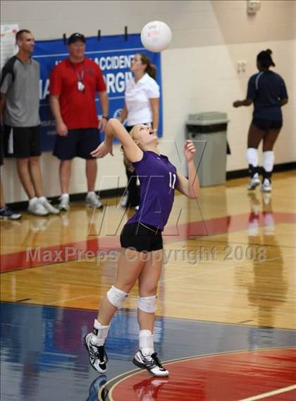 Thumbnail 1 in Montgomery vs Memorial (Nike Volleyball Classic) photogallery.