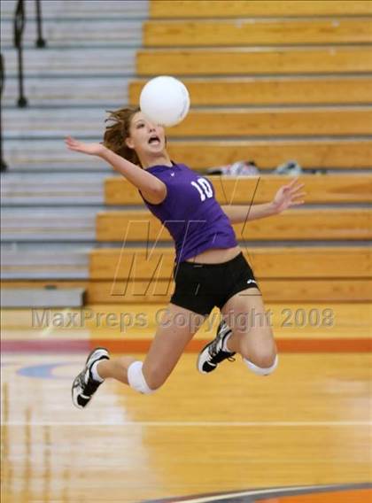 Thumbnail 3 in Montgomery vs Memorial (Nike Volleyball Classic) photogallery.