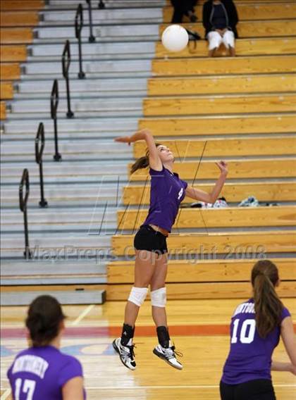 Thumbnail 3 in Montgomery vs Memorial (Nike Volleyball Classic) photogallery.