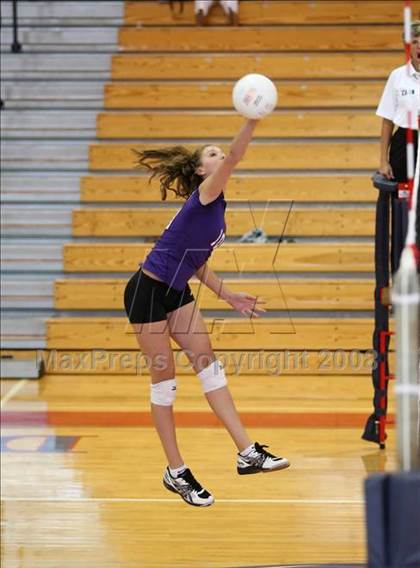 Thumbnail 3 in Montgomery vs Memorial (Nike Volleyball Classic) photogallery.