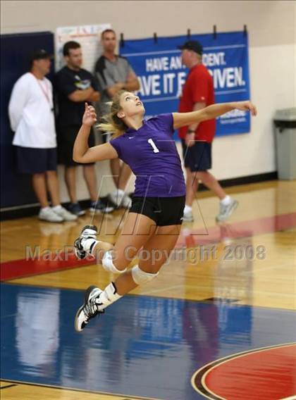 Thumbnail 1 in Montgomery vs Memorial (Nike Volleyball Classic) photogallery.