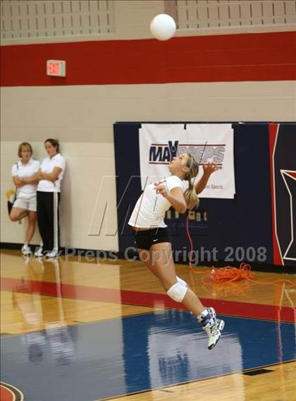 Thumbnail 1 in Montgomery vs Memorial (Nike Volleyball Classic) photogallery.