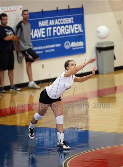 Thumbnail 1 in Montgomery vs Memorial (Nike Volleyball Classic) photogallery.