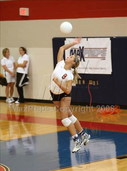 Thumbnail 1 in Montgomery vs Memorial (Nike Volleyball Classic) photogallery.
