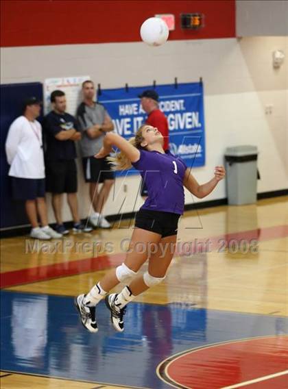 Thumbnail 2 in Montgomery vs Memorial (Nike Volleyball Classic) photogallery.