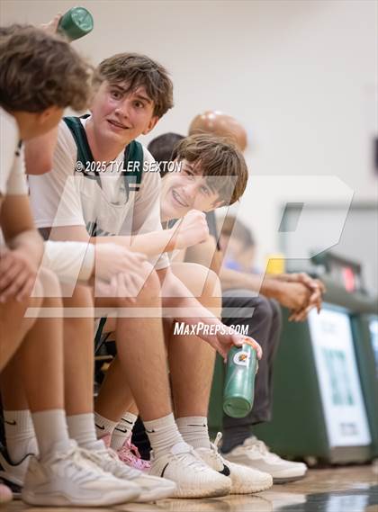 Thumbnail 1 in JV: San Tan Foothills @ Tanque Verde photogallery.
