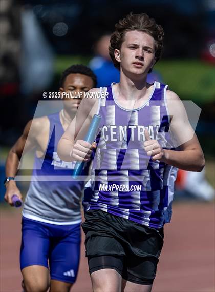 Thumbnail 2 in Benson Invitational (Boys 4x800)  photogallery.