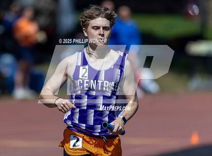 Thumbnail 2 in Benson Invitational (Boys 4x800)  photogallery.