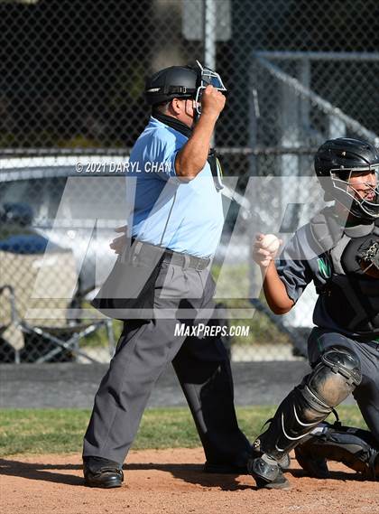 Thumbnail 3 in Monrovia @ South Pasadena photogallery.