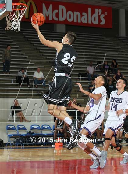 Thumbnail 3 in Ridge Point vs. Clark (McDonald's Texas Invitational) photogallery.