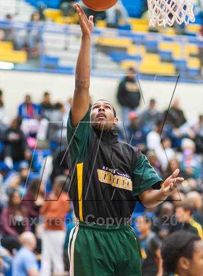 Thumbnail 3 in Moreau Catholic @ Newark Memorial photogallery.