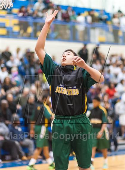 Thumbnail 2 in Moreau Catholic @ Newark Memorial photogallery.